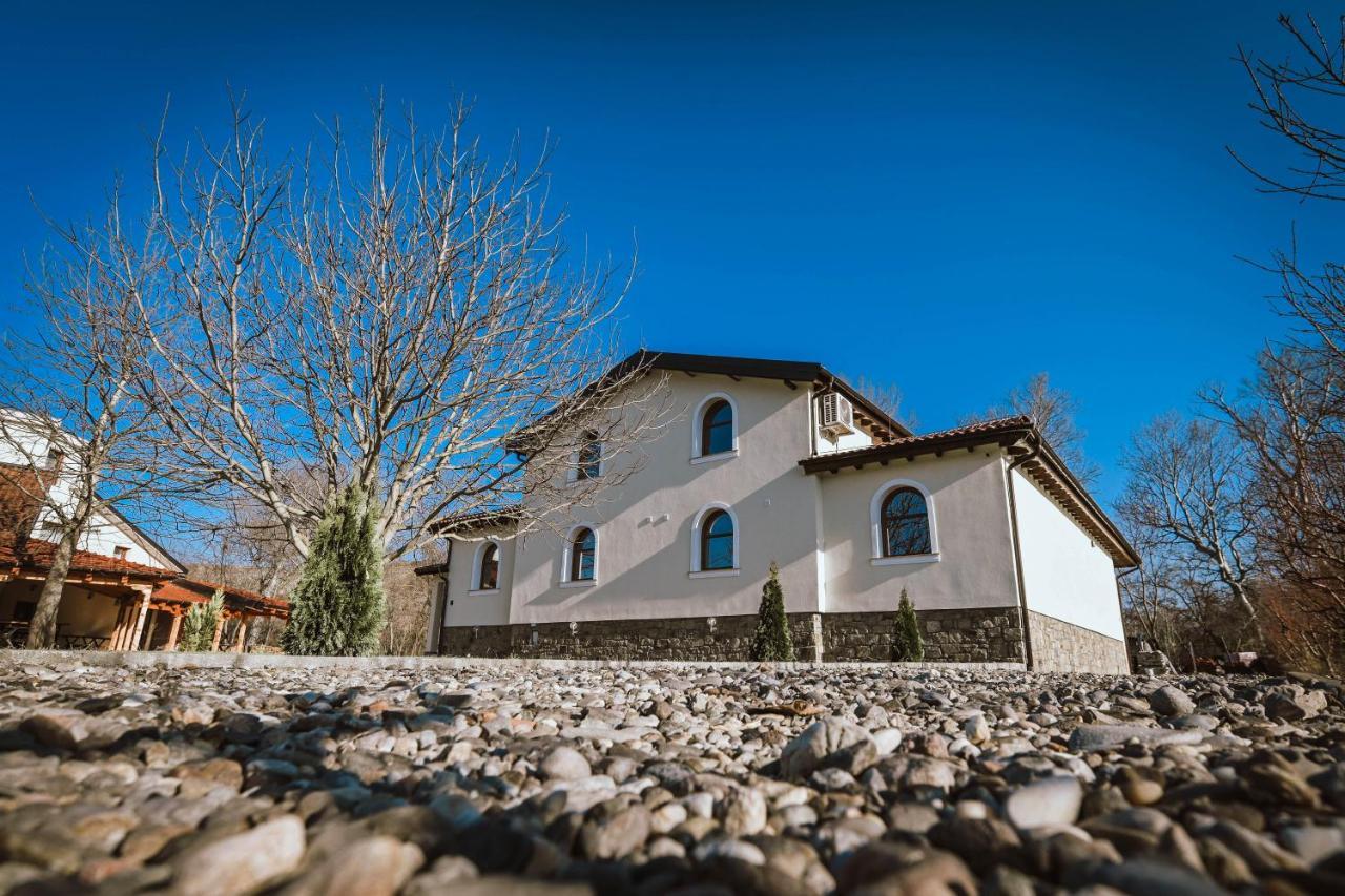 Lazar Winery Tourism B&B Rosoman Exterior foto